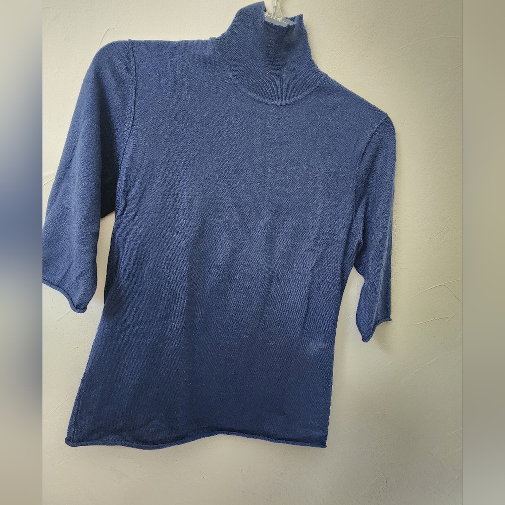 Vintage Burberry Deep Blue Turtleneck Size Medium